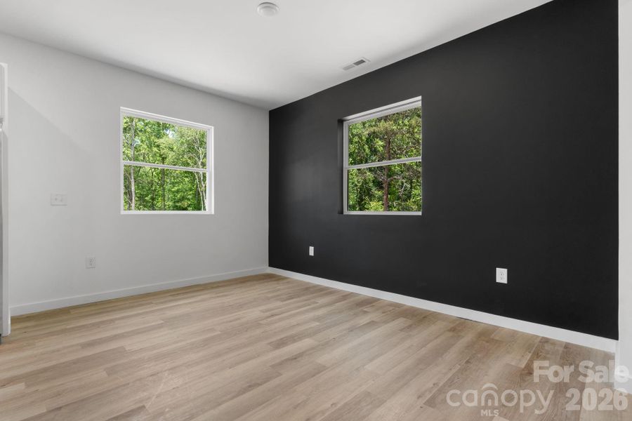 Spacious, unfurnished interior of a new home in , Taylorsville (Image 25).