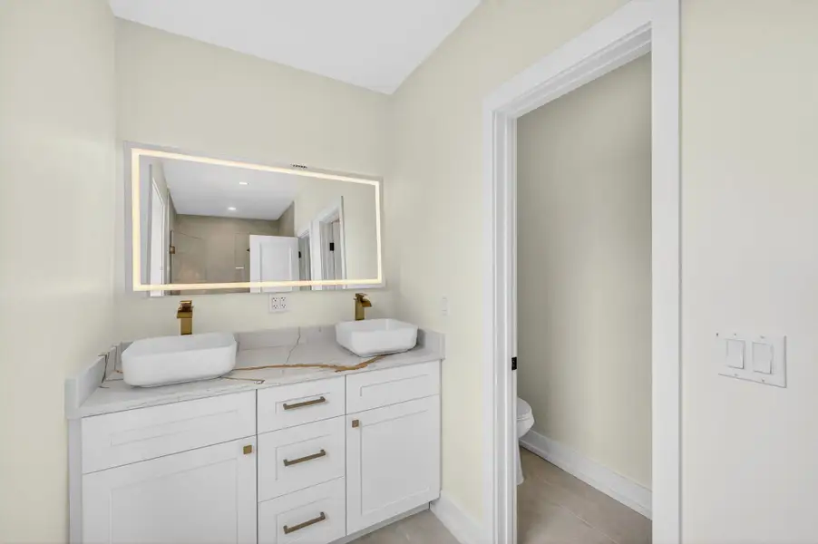 31-web-or-mls-699A8905