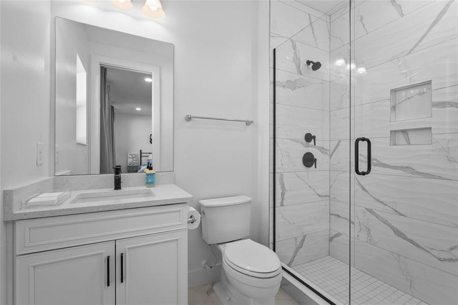 Furnished interior view inside a new home in , Lakewood Ranch (Image 45).