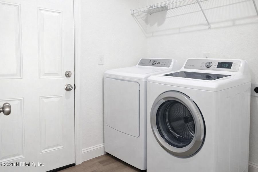 Close-up of interior finishes inside a home in , Jacksonville (Image 13).