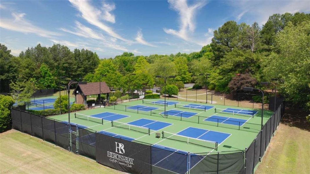 Community amenities in , Locust Grove (Image 26).