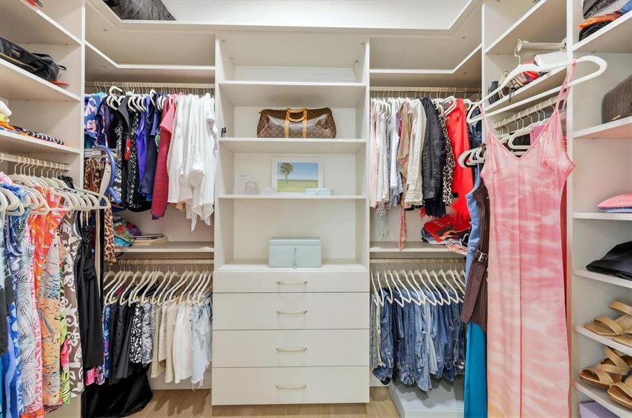 Image 59 of a home in .