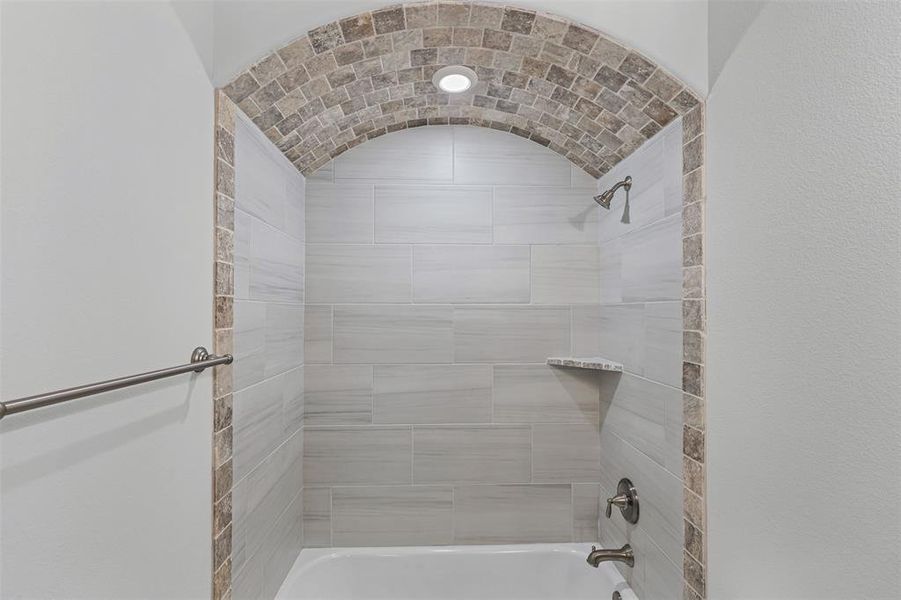 Image 32 of a home in .