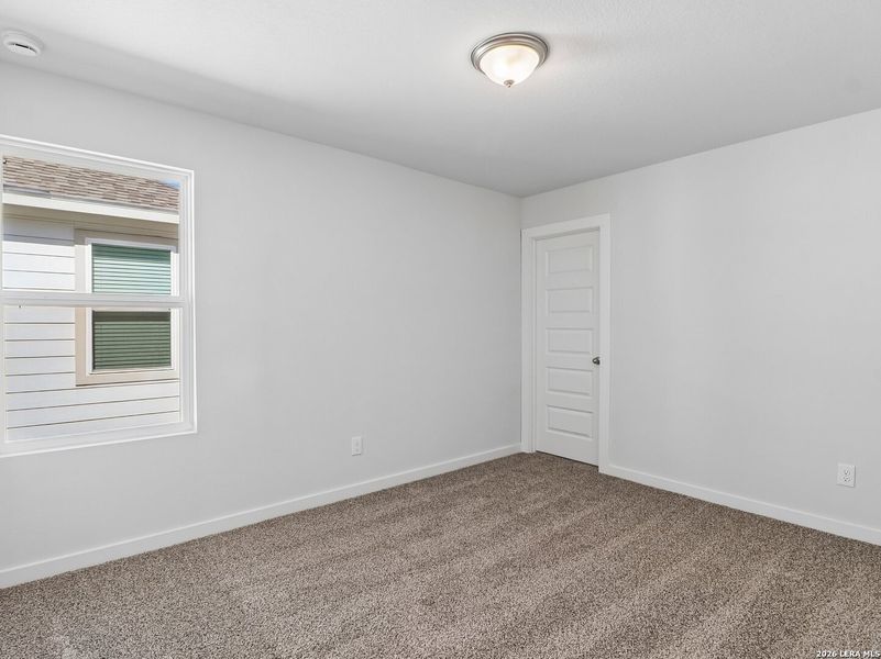 Spacious, unfurnished interior of a new home in Talley Fields, San Antonio (Image 17).
