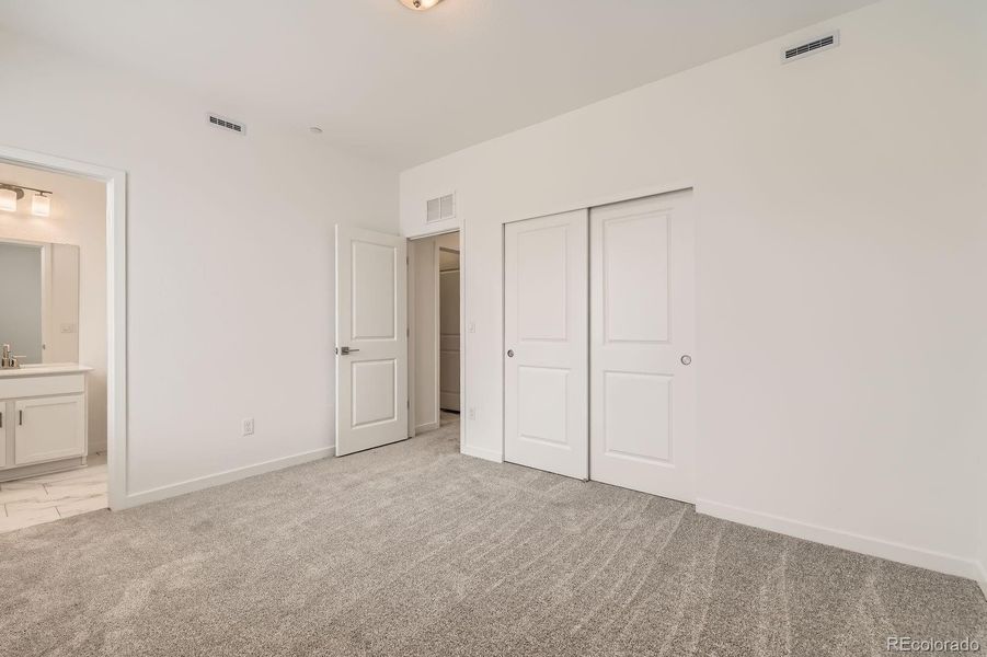 Spacious, unfurnished interior of a new home in , Broomfield (Image 23).