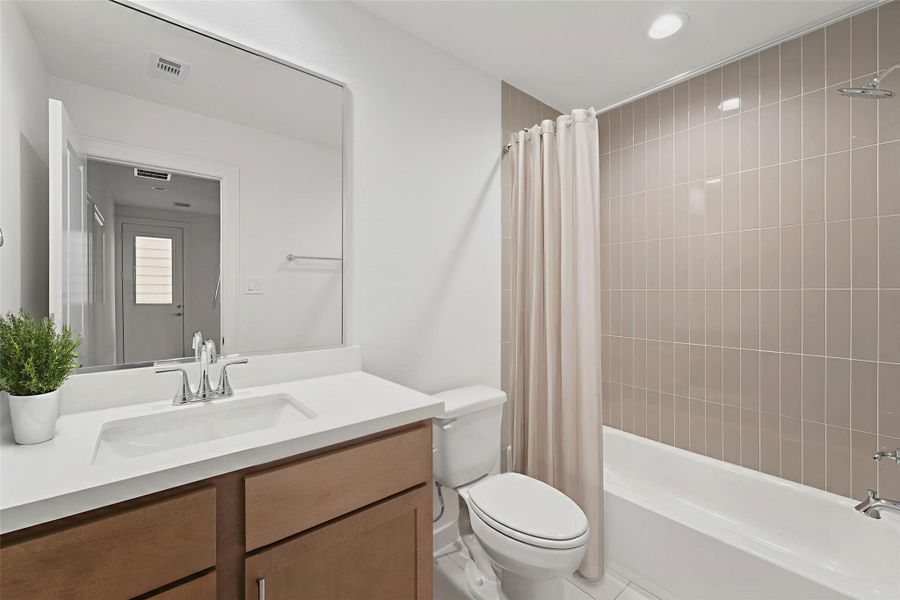 Photos of similar floor plan with package 1 Photos of similar floor plan with package 1