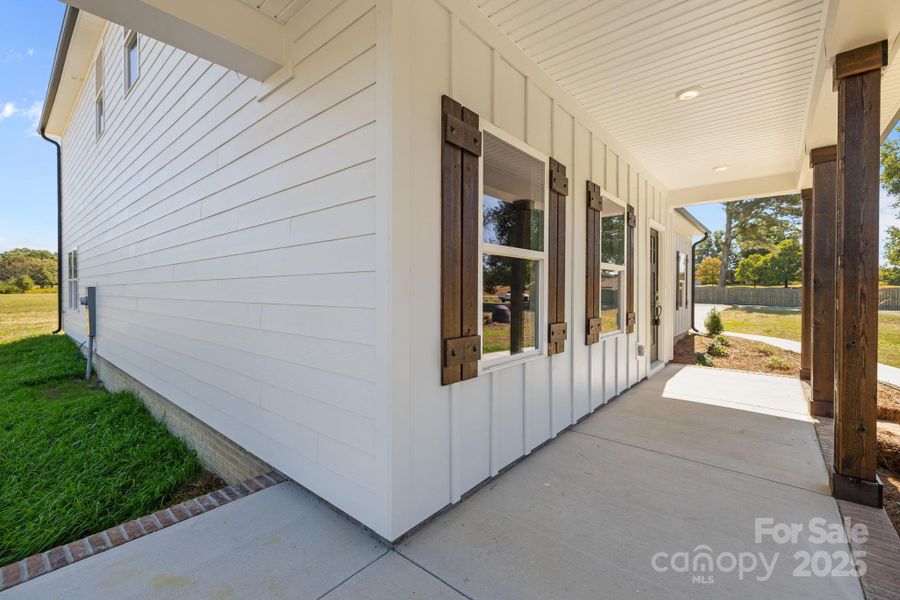 Exterior details and patio area of a home in , Monroe (Image 21).