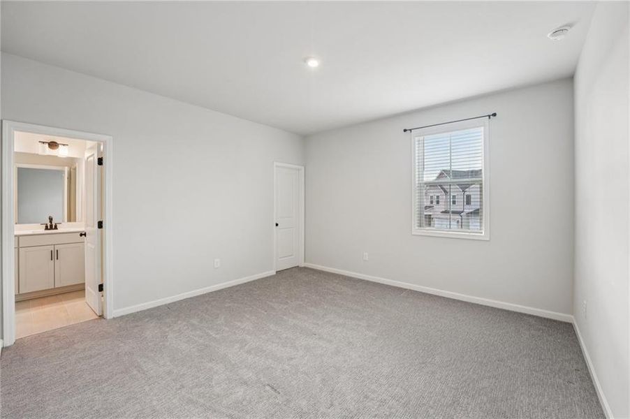Spacious, unfurnished interior of a new home in Tiberon Woods, Cumming (Image 49). Spacious, unfurnished interior of a new home in Tiberon Woods, Cumming (Image 49).