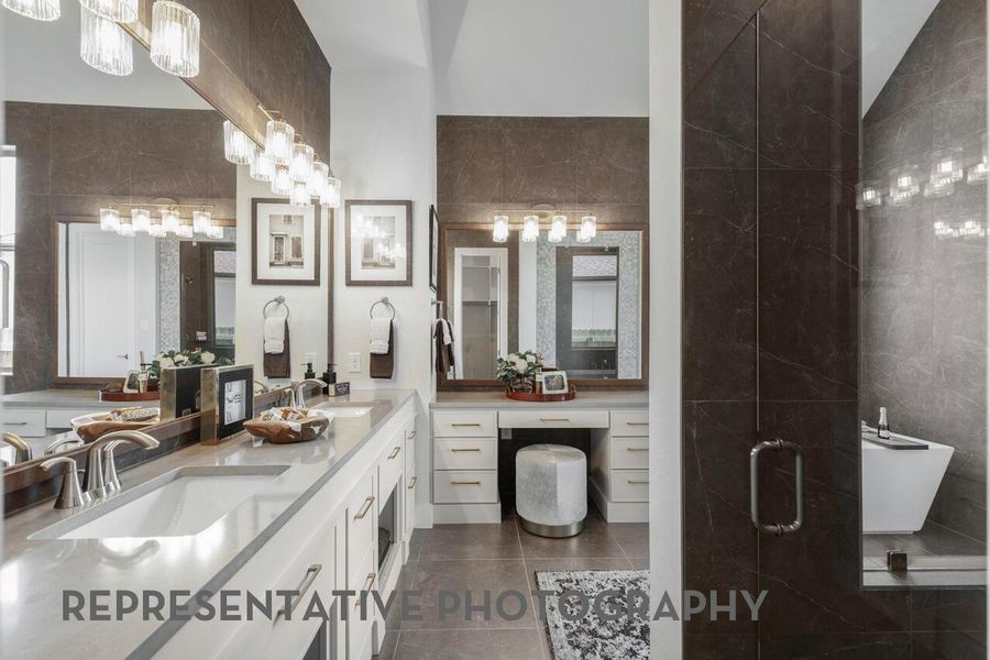 Furnished interior view inside a new home in Cross Creek West, Fulshear (Image 14).
