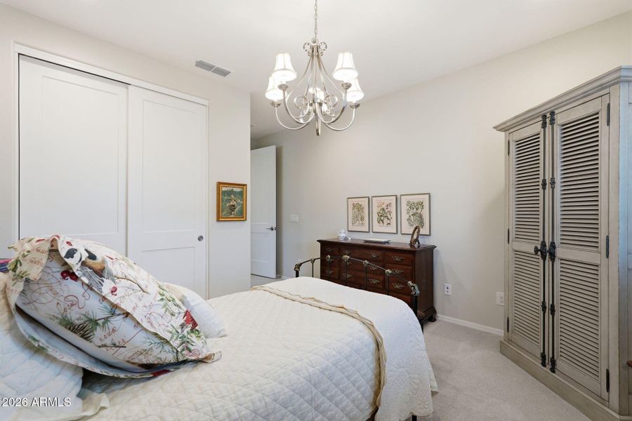 Additional Bedroom Additional Bedroom