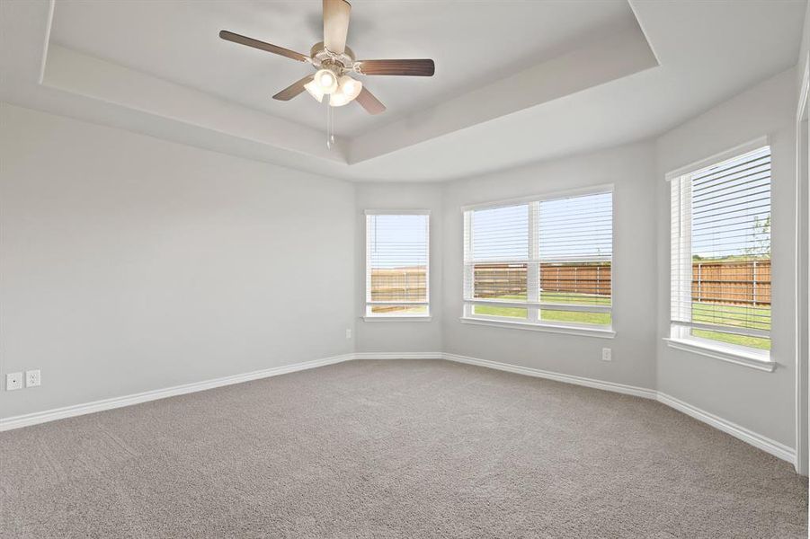 Spacious, unfurnished interior of a new home in Rocky Creek Crossing, Fort Worth (Image 10). Spacious, unfurnished interior of a new home in Rocky Creek Crossing, Fort Worth (Image 10).