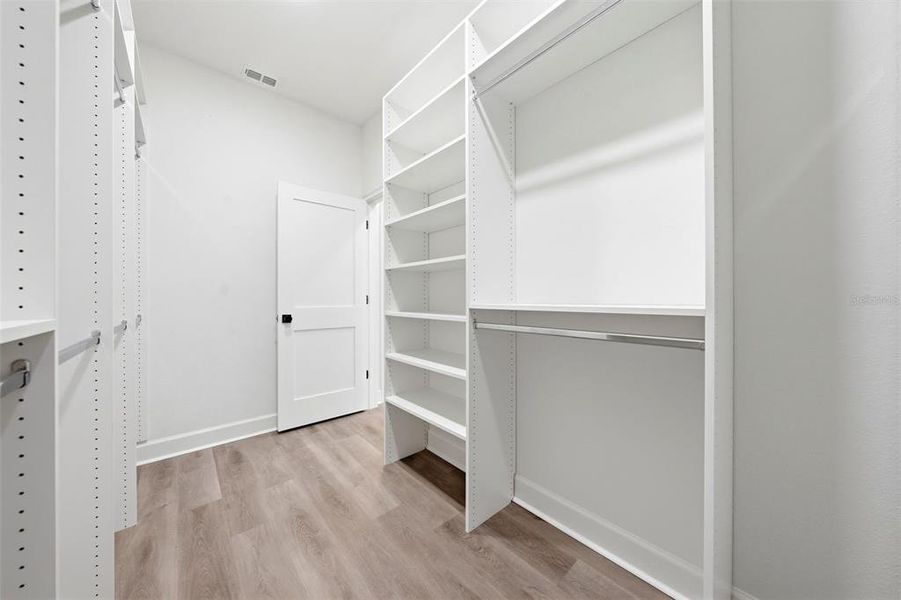 Image 48 of a home in .