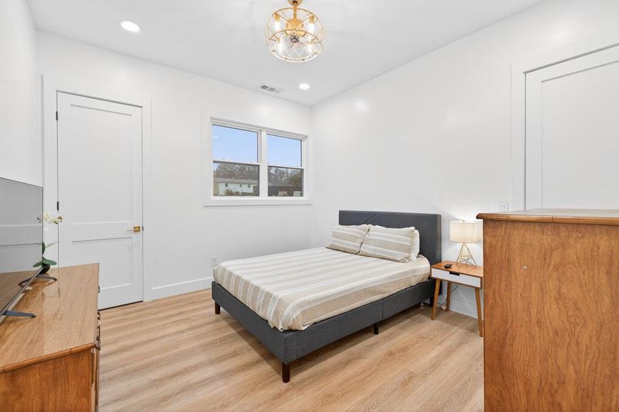 Furnished interior view inside a new home in , Buford (Image 7).