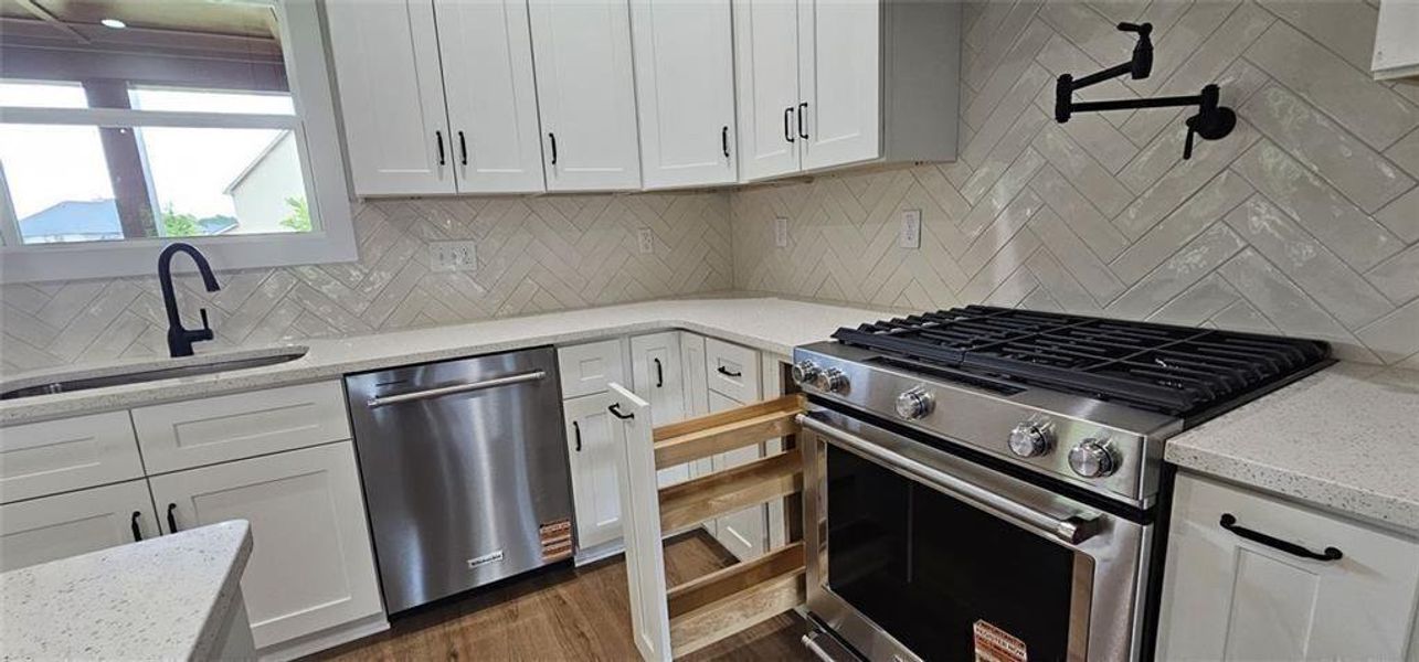 Furnished interior view inside a new home in , Loganville (Image 11). Furnished interior view inside a new home in , Loganville (Image 11).