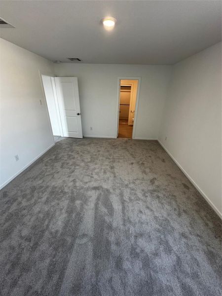 Spacious, unfurnished interior of a new home in Pelly Place: Cottage Collection, Baytown (Image 11).