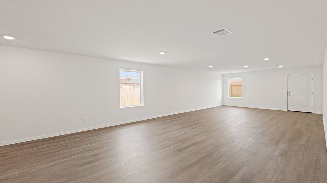 Representative unfurnished interior of a home built from the Estero by D.R. Horton in Lake Conroe Cove, Willis (Image 14). Representative unfurnished interior of a home built from the Estero by D.R. Horton in Lake Conroe Cove, Willis (Image 14).