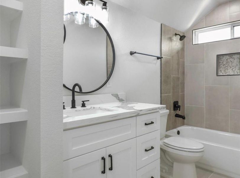 Picture of another 2nd Bathroom Built by Montoya's Home Builders LLC Picture of another 2nd Bathroom Built by Montoya's Home Builders LLC