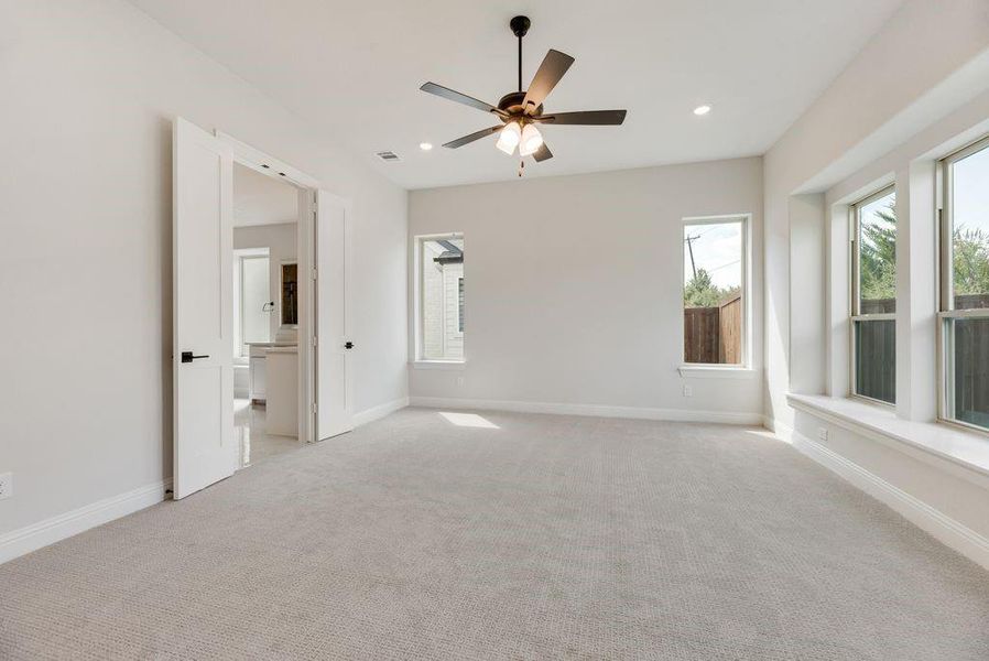 Spacious, unfurnished interior of a new home in Heritage Ridge Estates, Plano (Image 26).