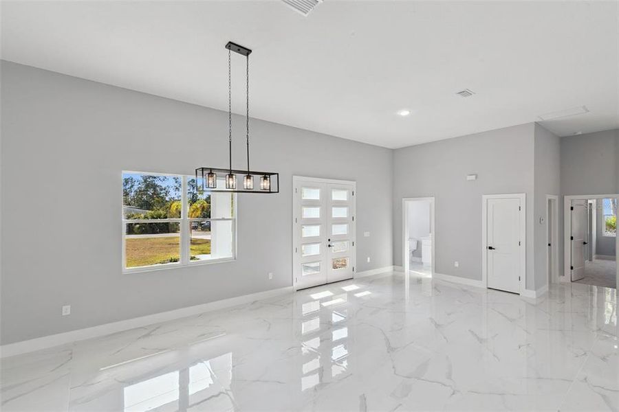 Spacious, unfurnished interior of a new home in , Eustis (Image 16).