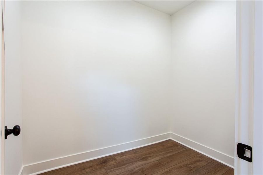 Spacious, unfurnished interior of a new home in , Grayson (Image 37).