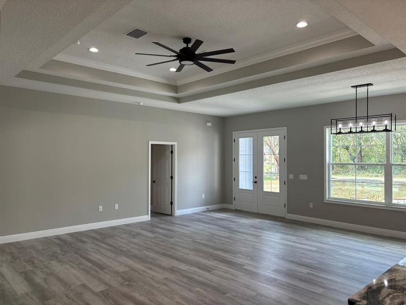 Spacious, unfurnished interior of a new home in , Beverly Hills (Image 17).