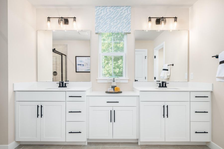 Furnished interior view inside a new home in Pine Ridge Estates, Ridgeville (Image 19).