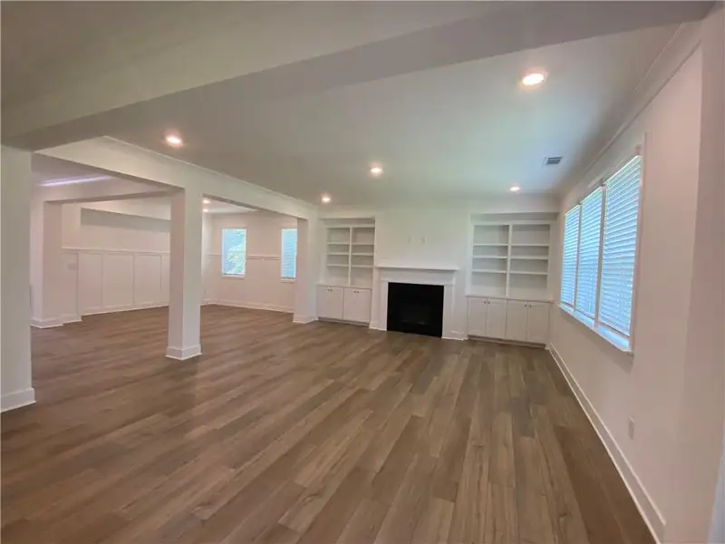 Spacious, unfurnished interior of a new home in Estates at Yellow Creek, Cumming (Image 11). Spacious, unfurnished interior of a new home in Estates at Yellow Creek, Cumming (Image 11).