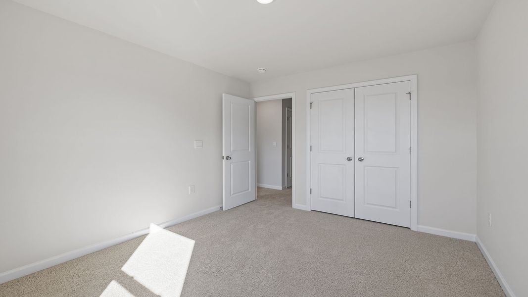 Spacious, unfurnished interior of a new home in Brookside Ridge Townhomes, Greer (Image 22).