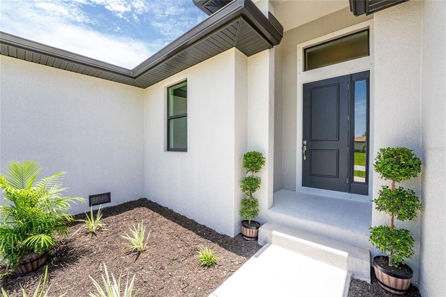 Exterior details and patio area of a home in , Port Charlotte (Image 4). Exterior details and patio area of a home in , Port Charlotte (Image 4).