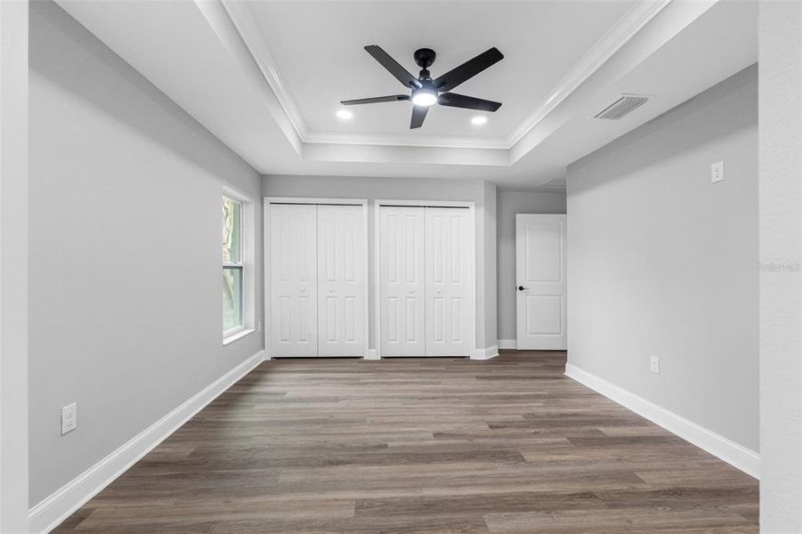 Spacious, unfurnished interior of a new home in , Tampa (Image 36).