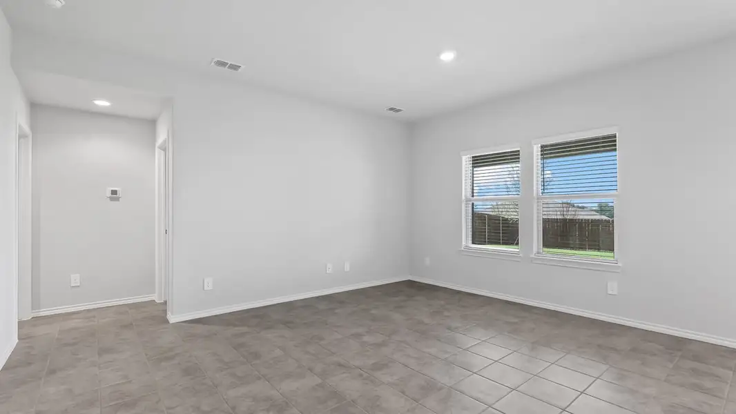 Spacious, unfurnished interior of a new home in Lankford Farms, Cleburne (Image 23). Spacious, unfurnished interior of a new home in Lankford Farms, Cleburne (Image 23).