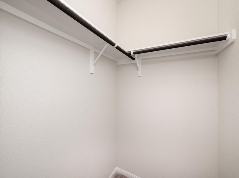 Spacious, unfurnished interior of a new home in Anthem Cottages, Kyle (Image 28).