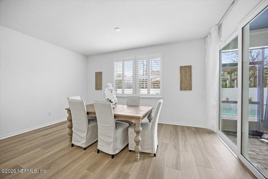 Furnished interior view inside a new home in , Middleburg (Image 31).