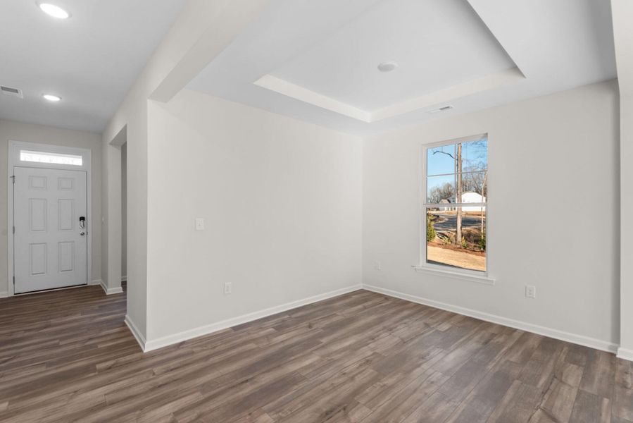 Spacious, unfurnished interior of a new home in Chandler Ridge, McLeansville (Image 23).