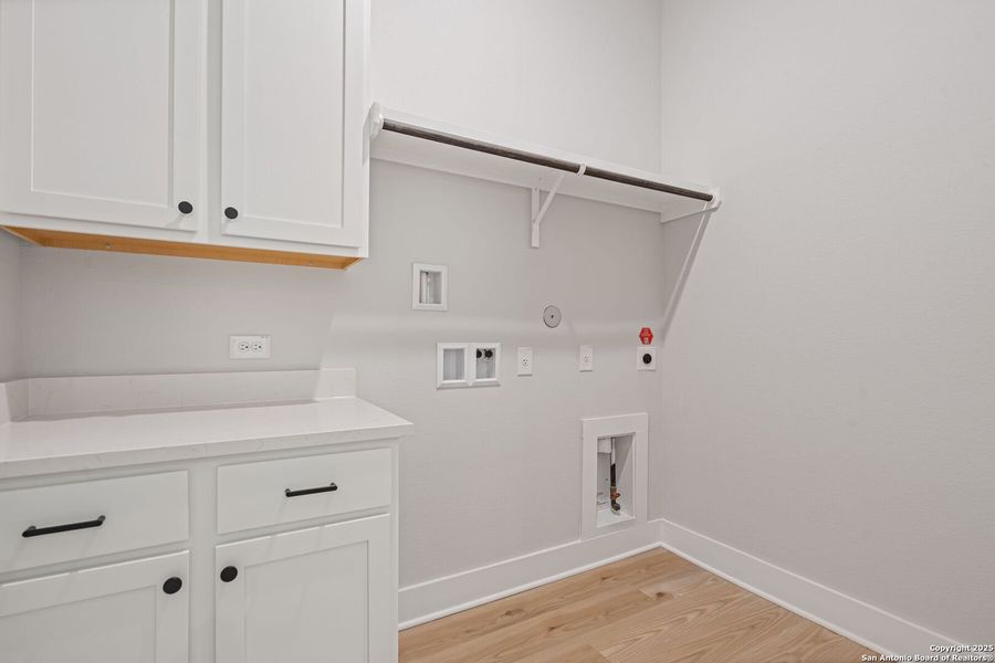 Image 14 of a home in .