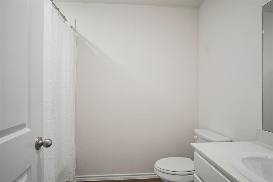 Furnished interior view inside a new home in , Fate (Image 6).