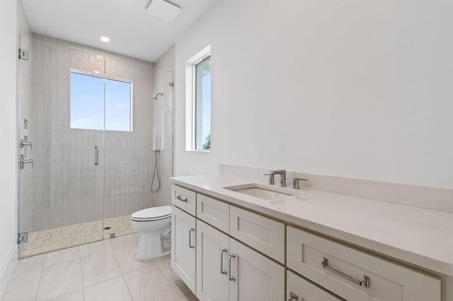 Bath 3 Bath 3