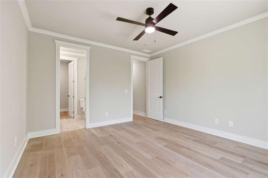 Spacious, unfurnished interior of a new home in , Clarkesville (Image 46).
