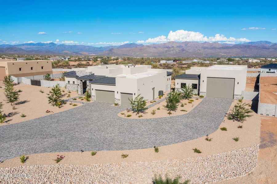 2,376 sqft RV Garage