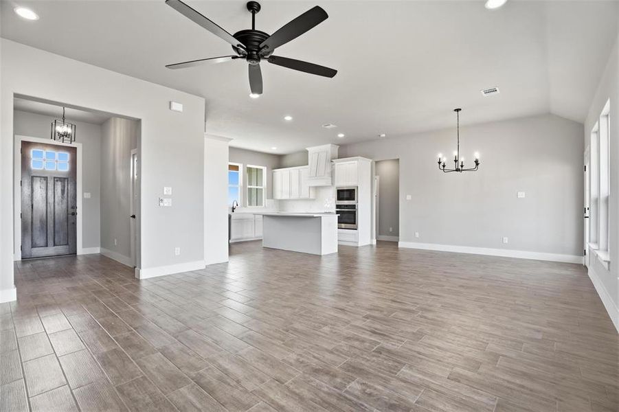 Spacious, unfurnished interior of a new home in Taylor Ranch, Springtown (Image 15).