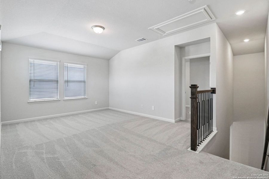 Spacious, unfurnished interior of a new home in Sagebrooke - Premier Series, San Antonio (Image 30). Spacious, unfurnished interior of a new home in Sagebrooke - Premier Series, San Antonio (Image 30).