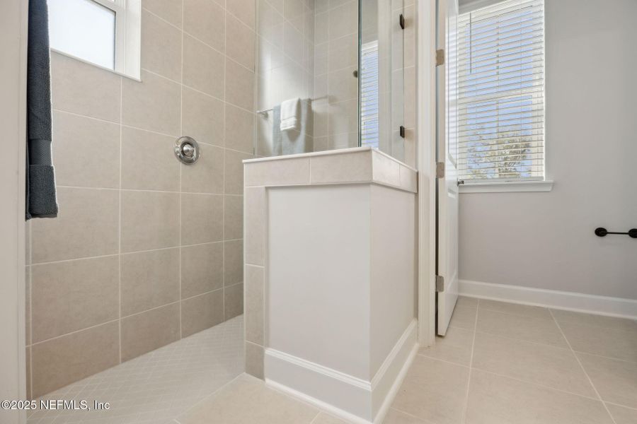 Furnished interior view inside a new home in Katie Cove, Jacksonville (Image 8).