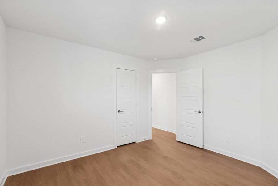 Spacious, unfurnished interior of a new home in Moran Ranch, Willis (Image 11).