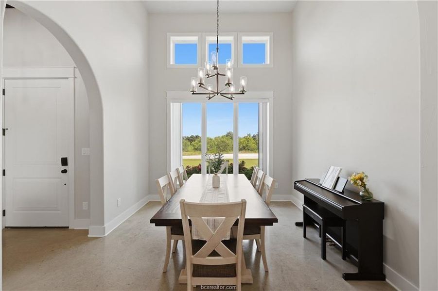 Furnished interior view inside a new home in , Bryan (Image 31).