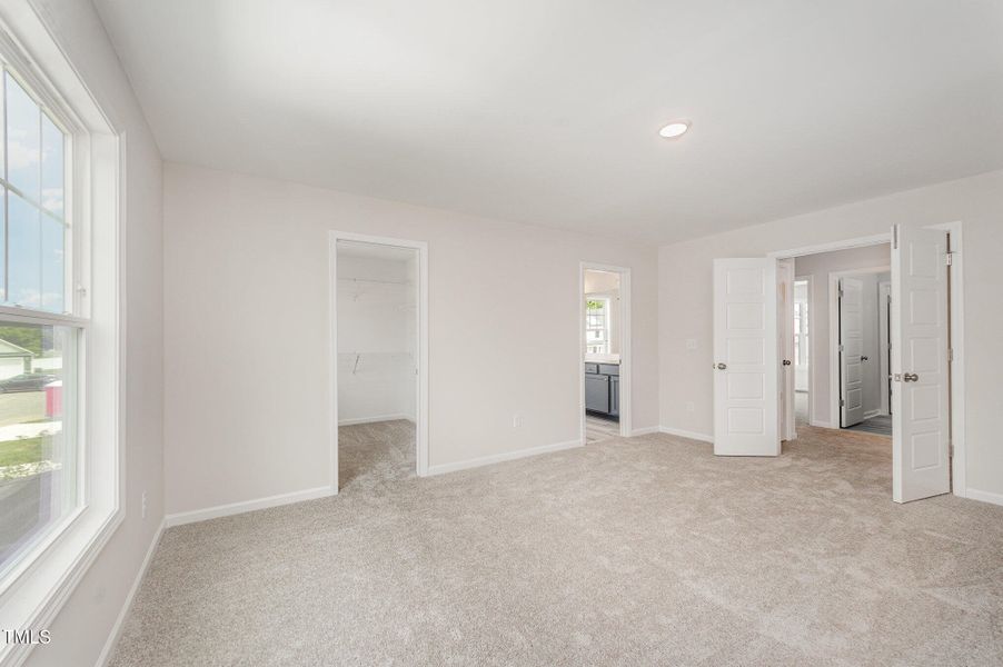 58 W Emily Gardens 19 58 W Emily Gardens 19