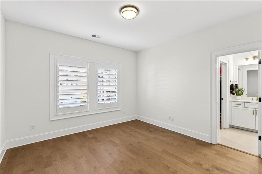 Spacious, unfurnished interior of a new home in Hillandale In Historic Roswell, Roswell (Image 20).