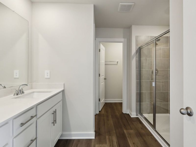 Nashville_Crestview_Dallas_Primary Bath_1758 Flora Grove.jpg Nashville_Crestview_Dallas_Primary Bath_1758 Flora Grove.jpg