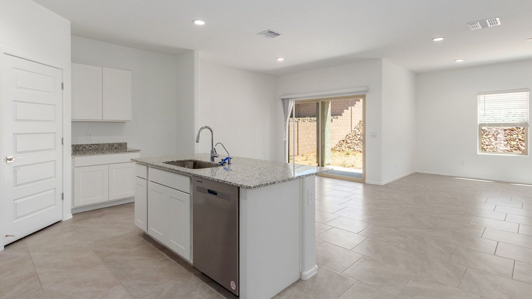 Furnished interior view inside a new home in Sycamore Vista, Vail (Image 3).