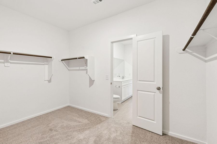 Spacious, unfurnished interior of a new home in Decker Farms, Magnolia (Image 24). Spacious, unfurnished interior of a new home in Decker Farms, Magnolia (Image 24).