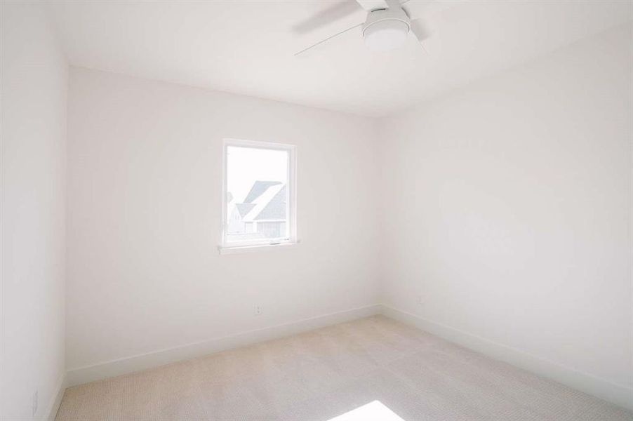 Spacious, unfurnished interior of a new home in , Aledo (Image 28).